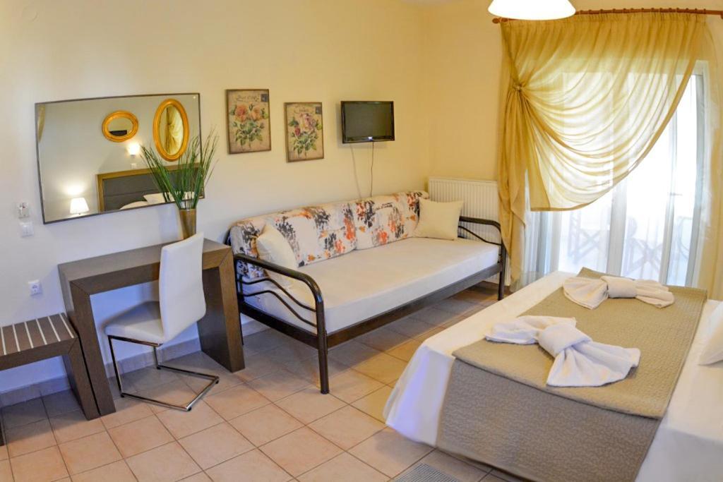 Michel Mar Studios & Apartments Neos Marmaras Zewnętrze zdjęcie